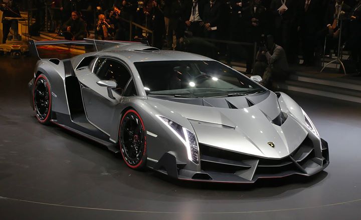To chyba pierwsza taka akcja serwisowa w historii. Włoski producent emocji – Lamborghini, wzywa do…